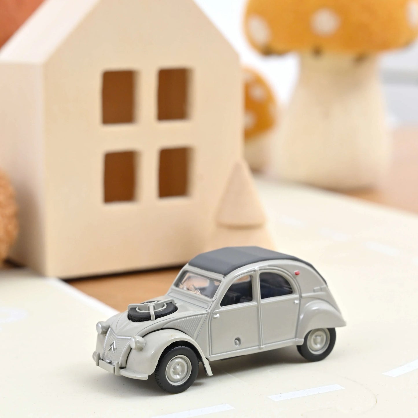 Citroen 2CV 4x4 1:54 Gris Rose
