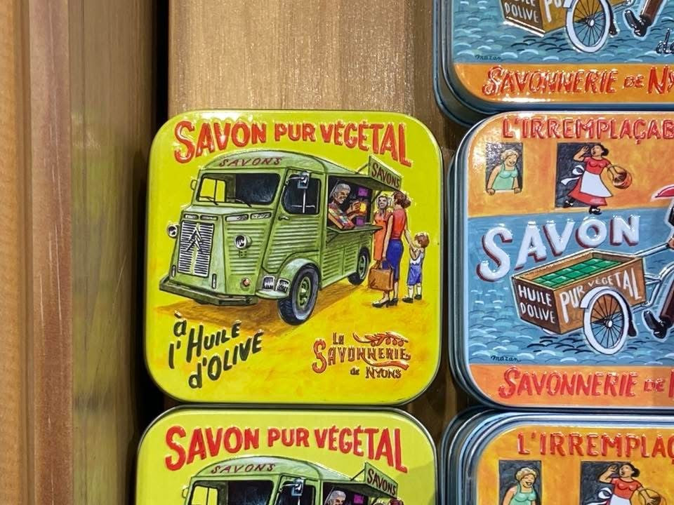 Metalen blikje HY en 100 g zeep