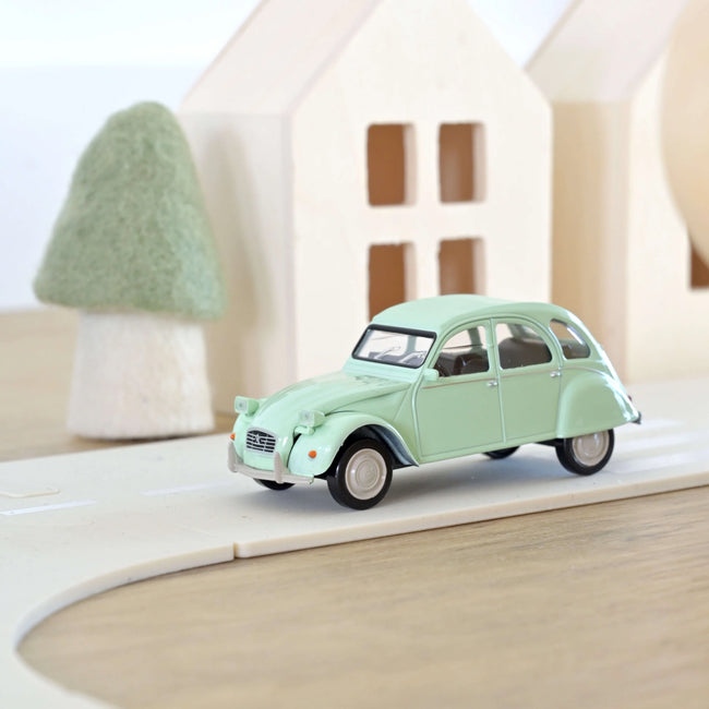 Citroen 2CV 1:43 Vert Jade