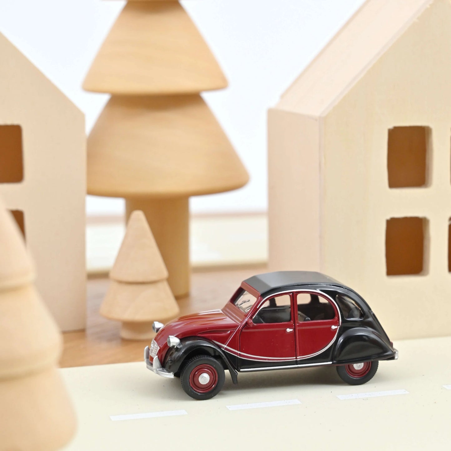 Citroen 2CV 1:54 Charleston Rood-Zwart