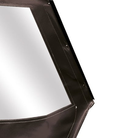 MÉHARI AM RECHTER DEUR MET ZWARTE PVC HOES