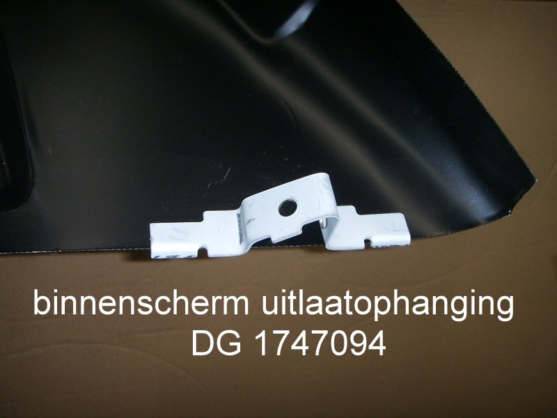 BINNENSCHERM UITLAATOPHANGING